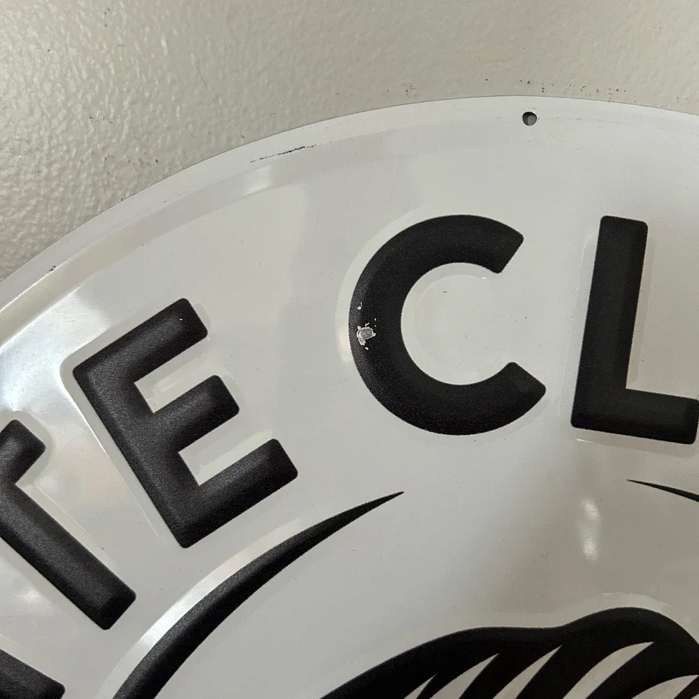 White Claw Metal Tacker Bar Sign 17.5